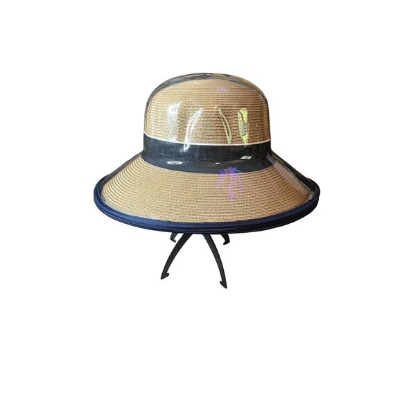 Joywant Women’s Straw Hat with Black/White Ribbon. Comes with case. - Picture 4 of 11